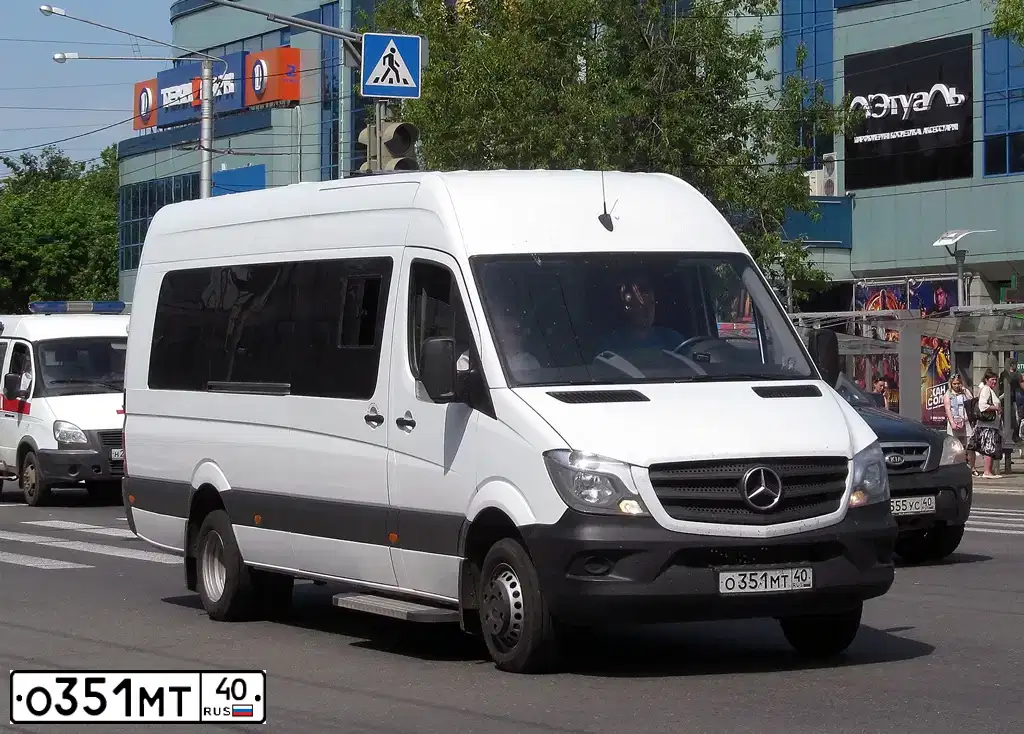 Фото автомобиля MERCEDES-BENZ 22360, 2017 — госномер В547ХВ37. Цвет: Белый