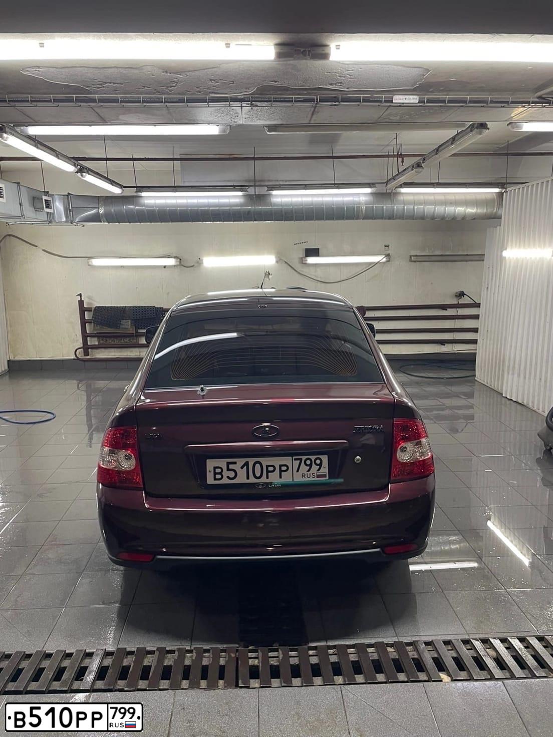 Фото автомобиля LADA 217230 LADA PRIORA, 2013 — госномер Т844РЕ05. Цвет: ТЕМНО-ВИШНЕВЫЙ