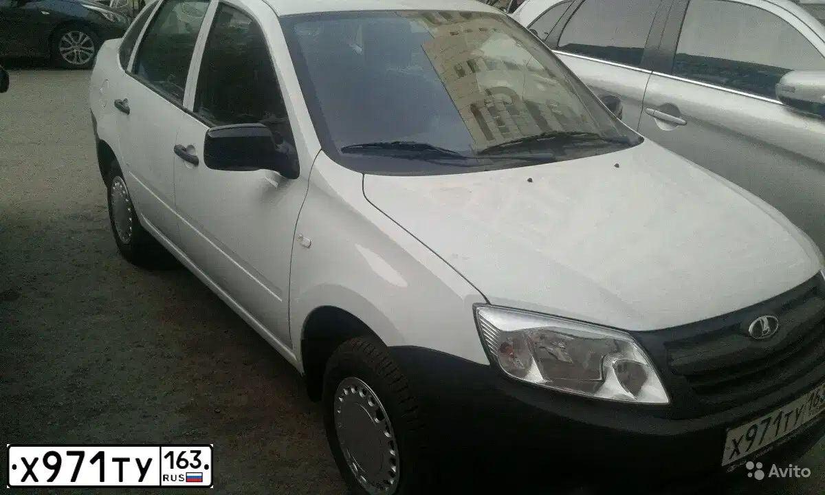 Фото автомобиля LADA 2190 GRANTA, 2017 — госномер В447КТ763
