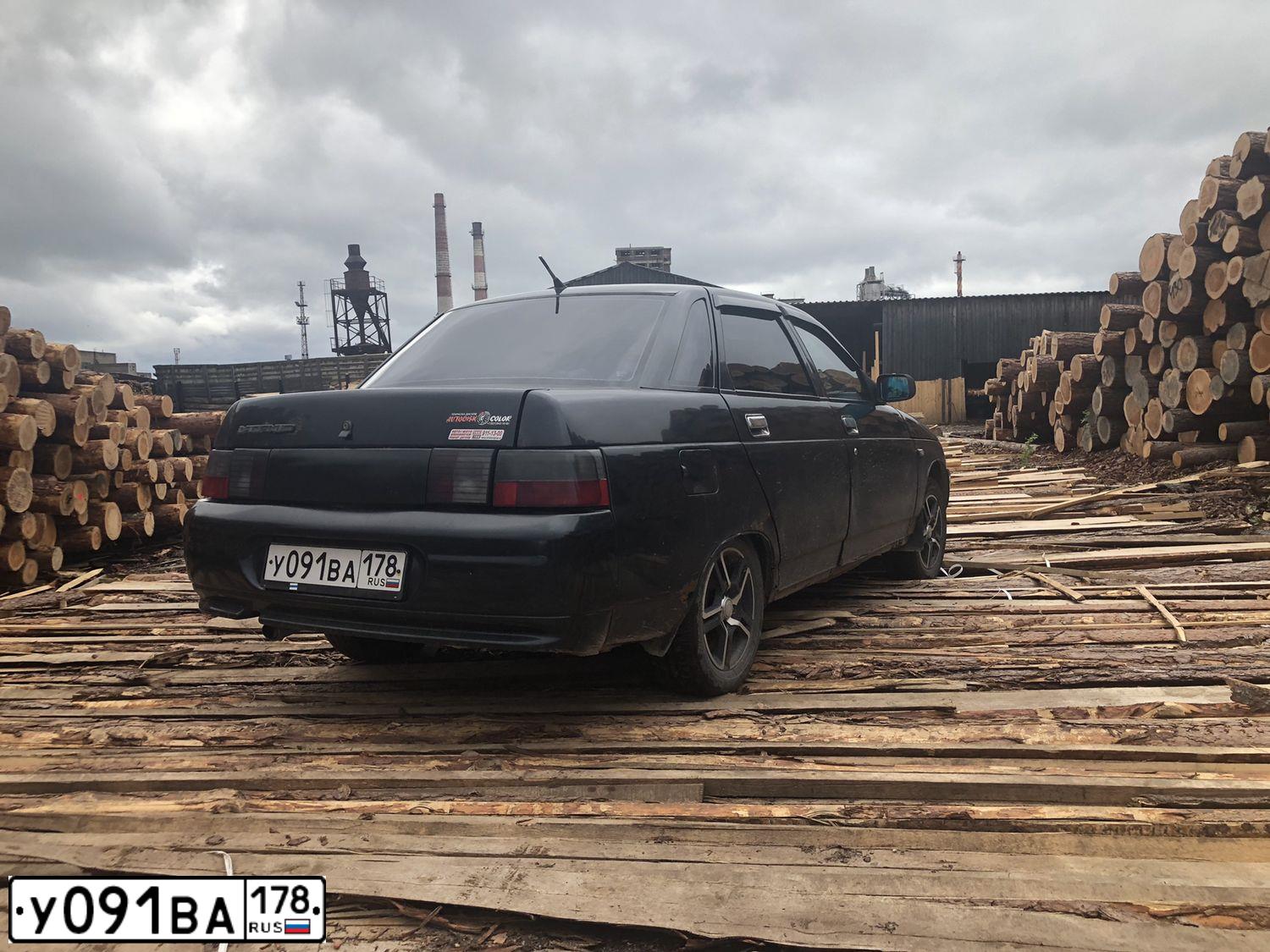 Фото автомобиля LADA 2110 LADA, 2003 — госномер У091ВА178. Цвет: ГРАФИТОВЫЙ М ЕТАЛИК