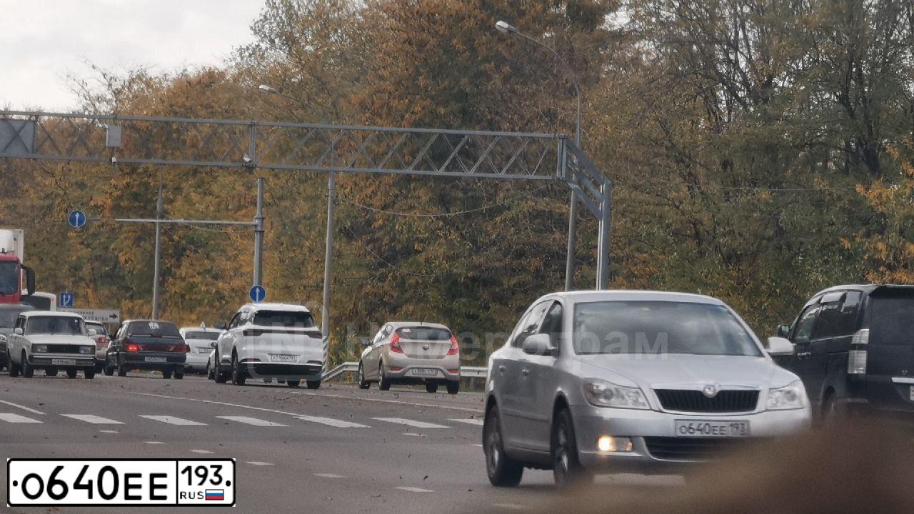 Фото автомобиля SKODA OCTAVIA, 2012 — госномер М598АО48. Цвет: СЕРЕБРИСТЫЙ