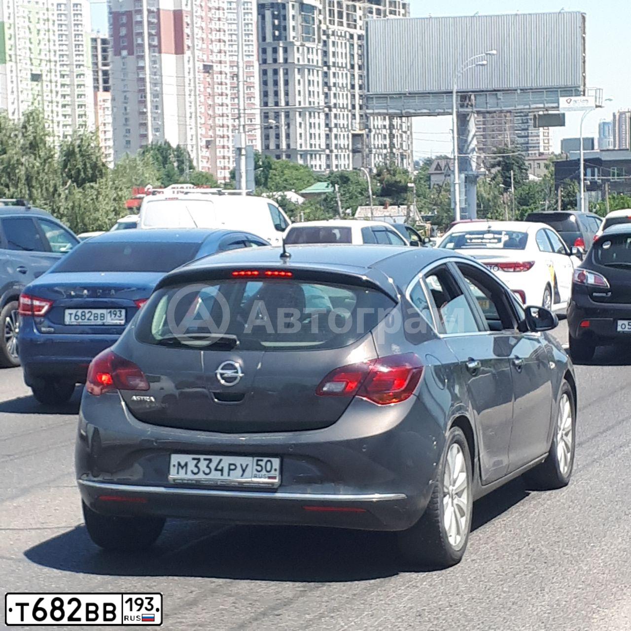 Фото автомобиля LADA VESTA, 2018 — госномер Т682ВВ193. Цвет: ТЕМНО-СИНИЙ