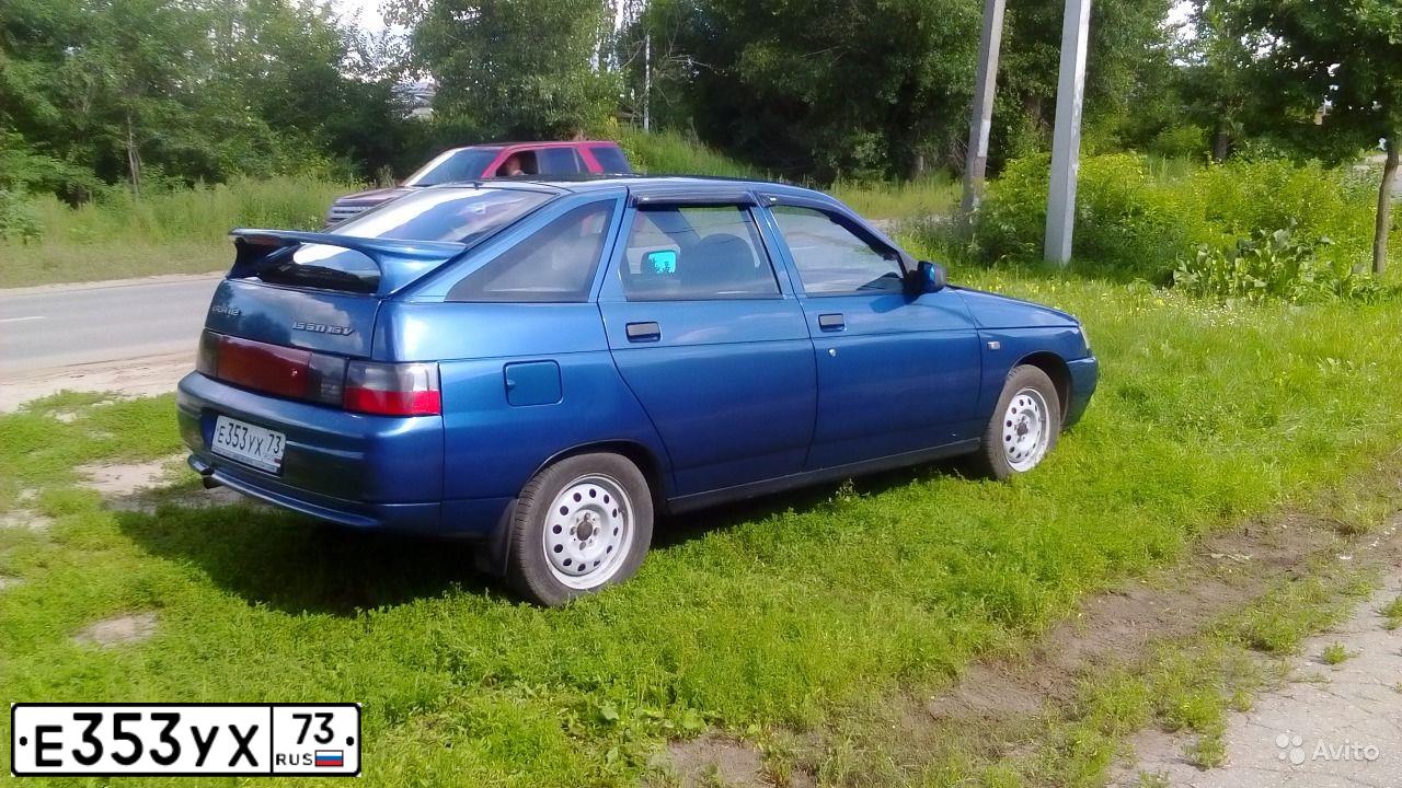 Фото автомобиля LADA 2112, 2004 — госномер М888ЕВ164. Цвет: сине-зеленый
