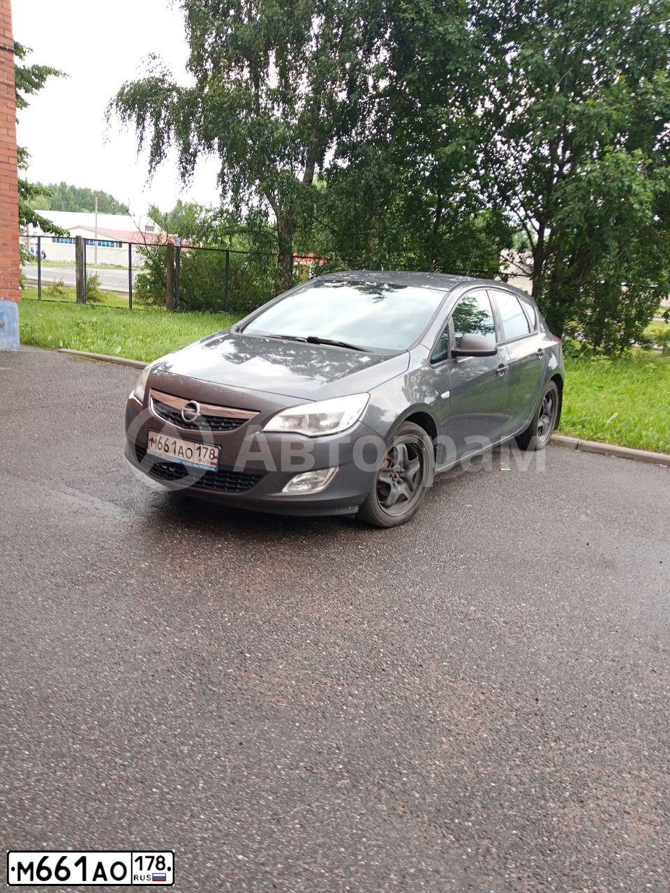 Фото автомобиля OPEL ASTRA, 2011 — госномер М366СО67. Цвет: СЕРЫЙ МЕТАЛЛИК