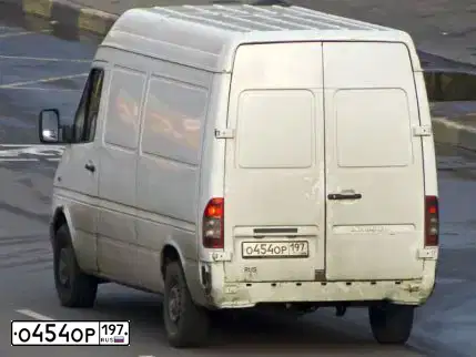 Фото автомобиля MERCEDES SPRINTER, 2000 — госномер Е383АА790. Цвет: Белый