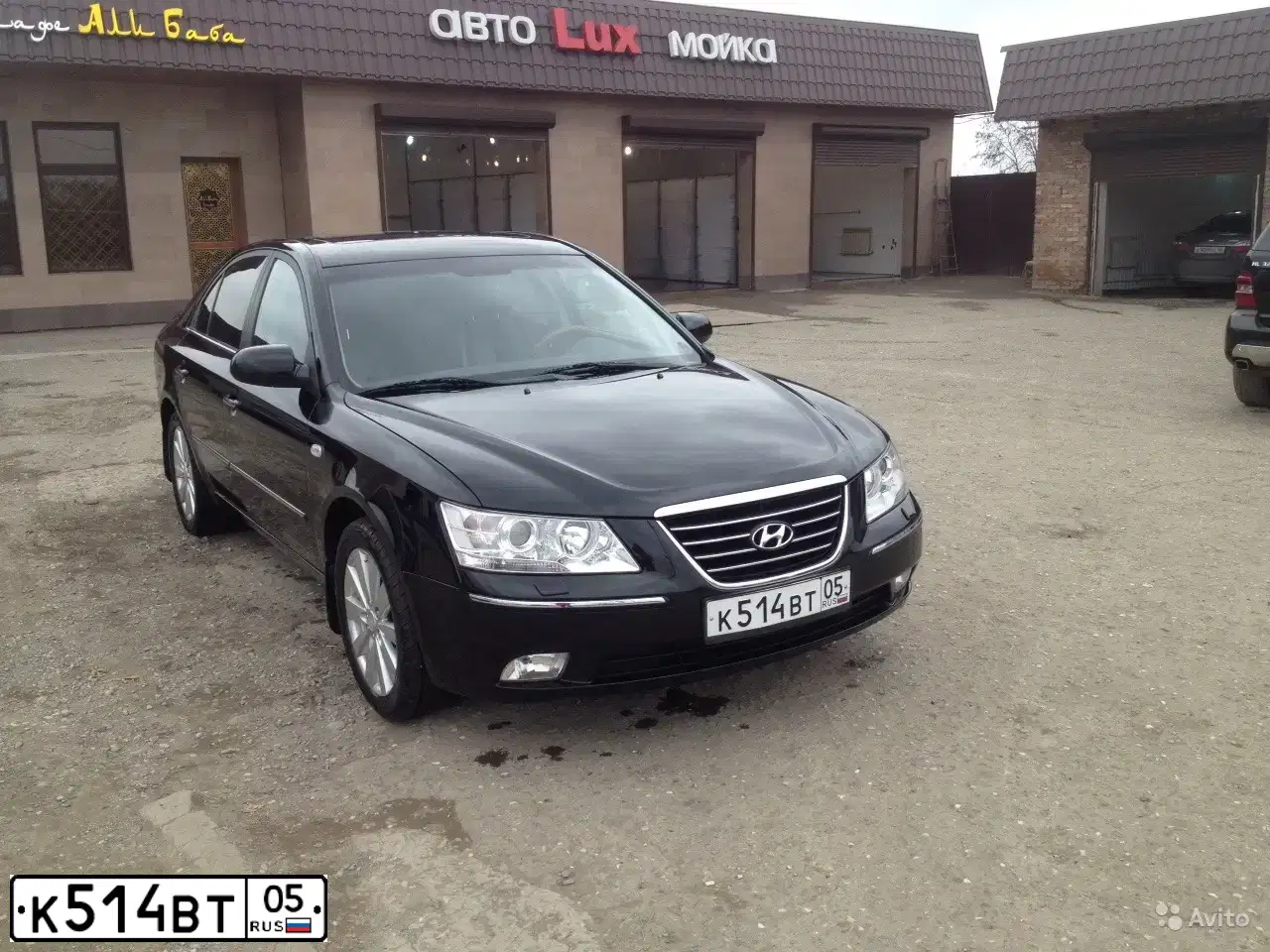 Фото автомобиля HYUNDAI SONATA, 2008 — госномер Е786АА95. Цвет: ЧЕРНЫЙ