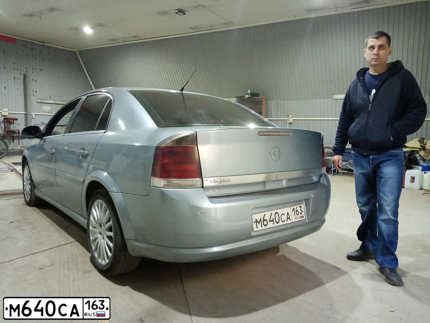 Фото автомобиля OPEL VECTRA, 2007 — госномер Х055КО763. Цвет: СЕРЫЙ
