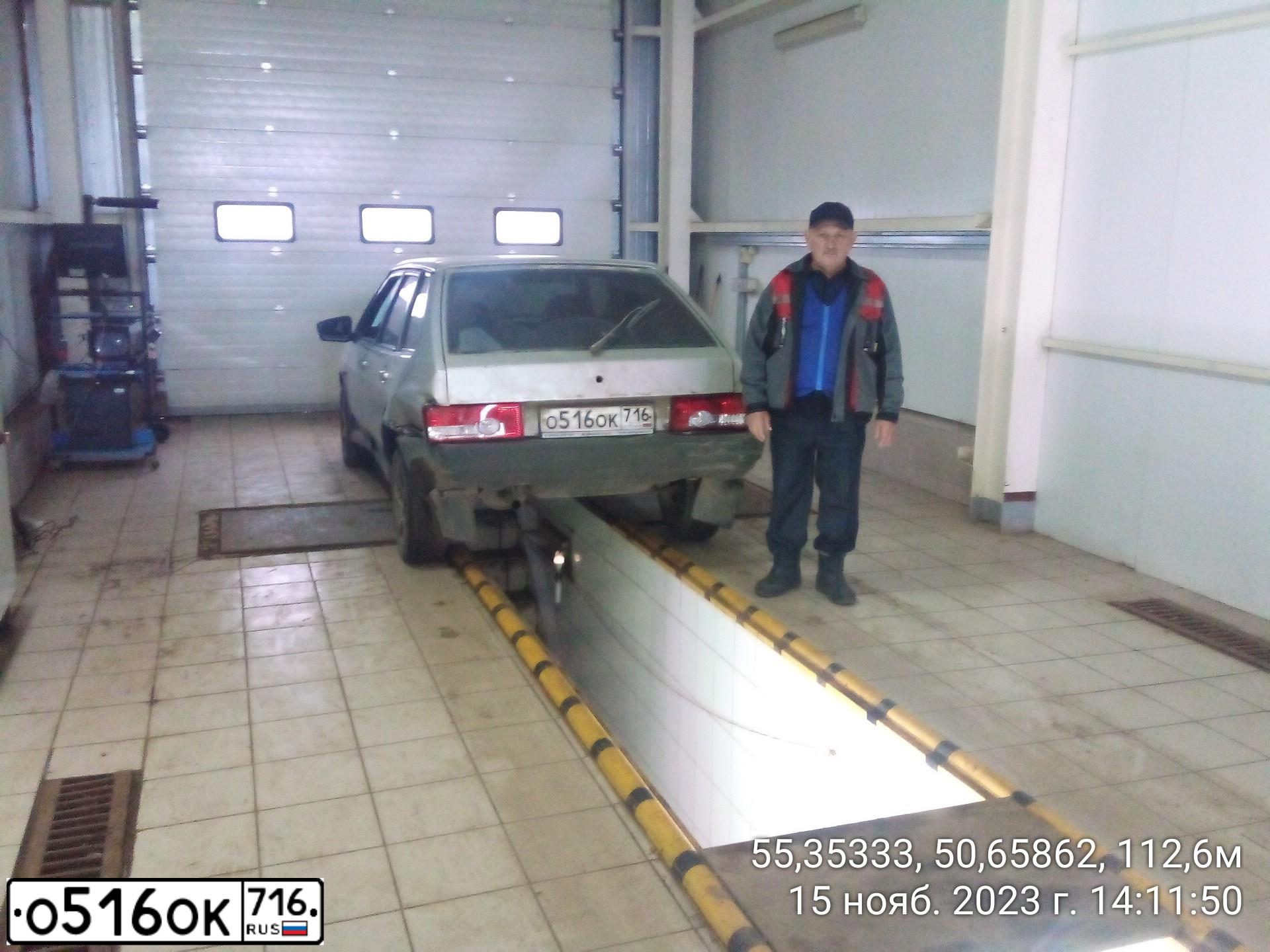 Фото автомобиля LADA 2109 SAMARA, 2003 — госномер О516ОК716. Цвет: СВЕТЛО-СЕРЕБРИСТЫЙ МЕТАЛЛ