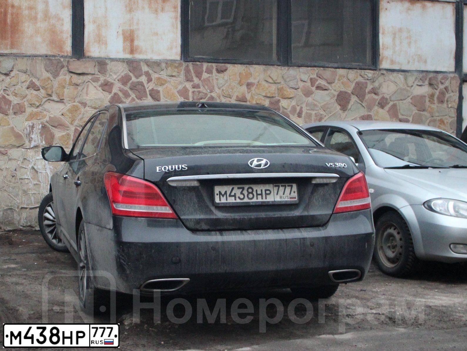 Фото автомобиля HYUNDAI EQUUS, 2013 — госномер Р221ТВ797