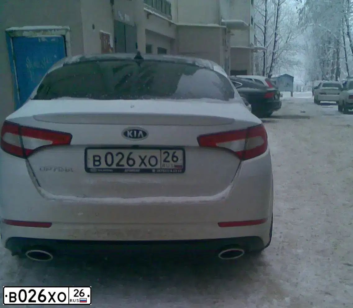 Фото автомобиля MERCEDES GLC-KLASSE, 2017 — госномер М575ЕК126. Цвет: ЧЕРНЫЙ