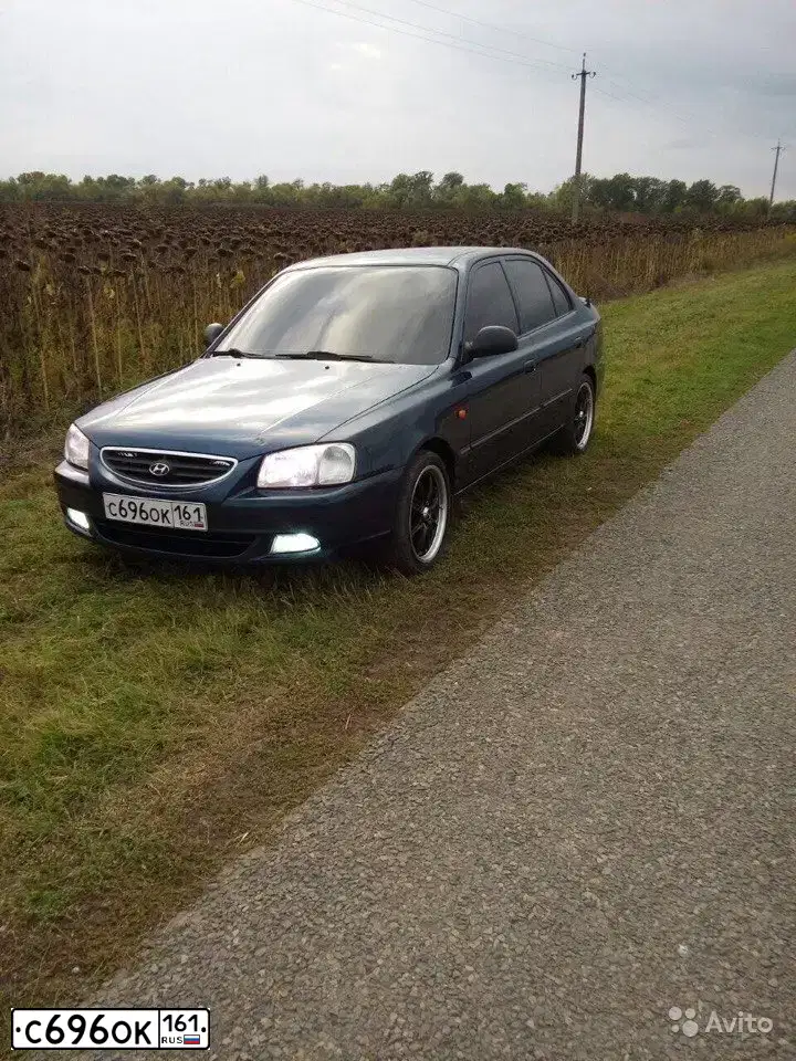Фото автомобиля HYUNDAI ACCENT, 2011 — госномер А139СА193. Цвет: СИНИЙ ТЕМНЫЙ