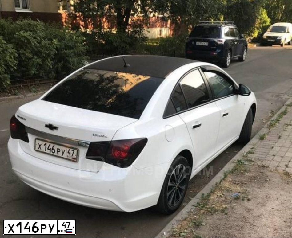 Фото автомобиля CHEVROLET CRUZE, 2013 — госномер Т141ЕС198. Цвет: Белый