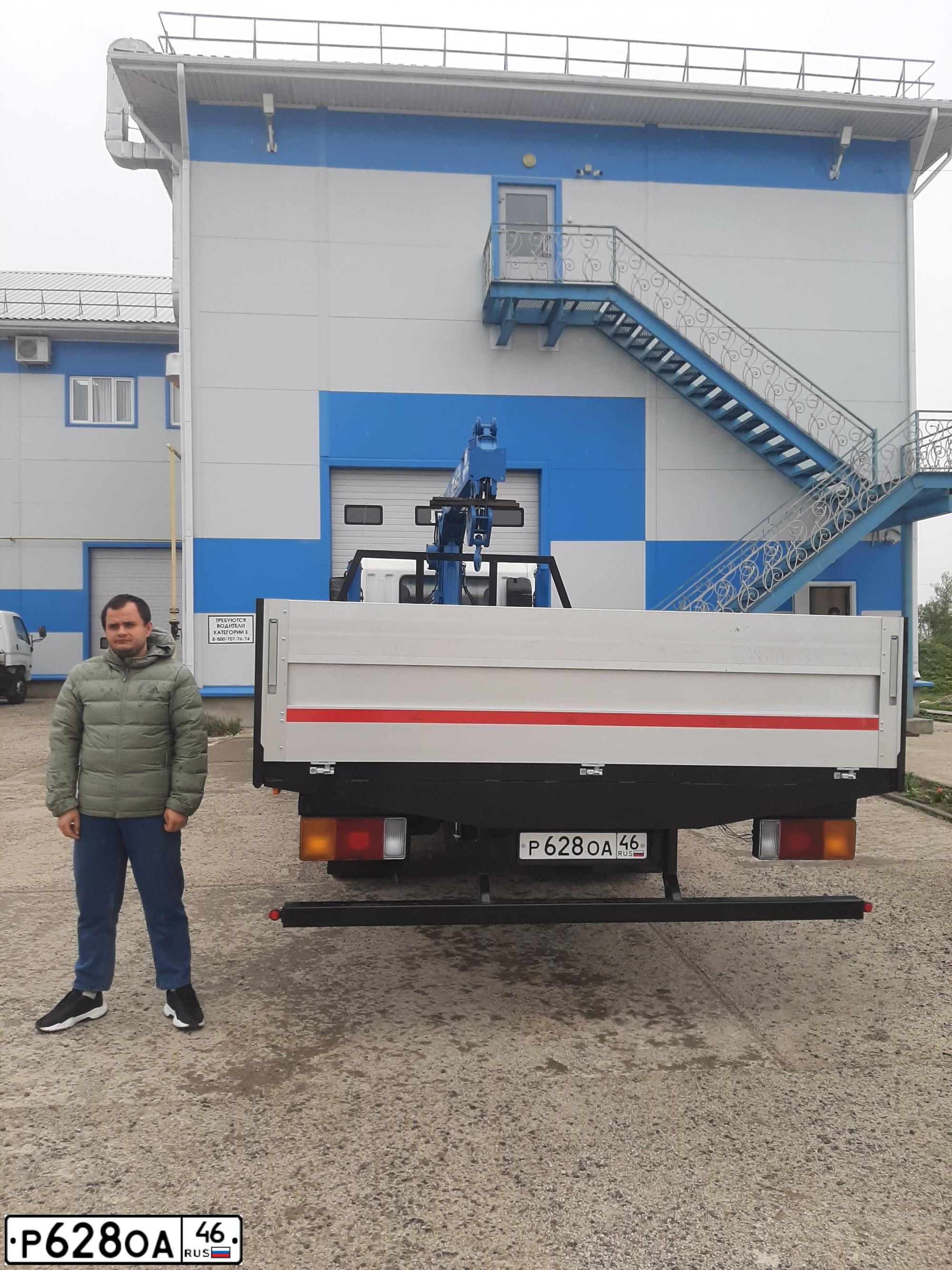Фото автомобиля IVECO 2818, 2013 — госномер К759АВ550. Цвет: Белый