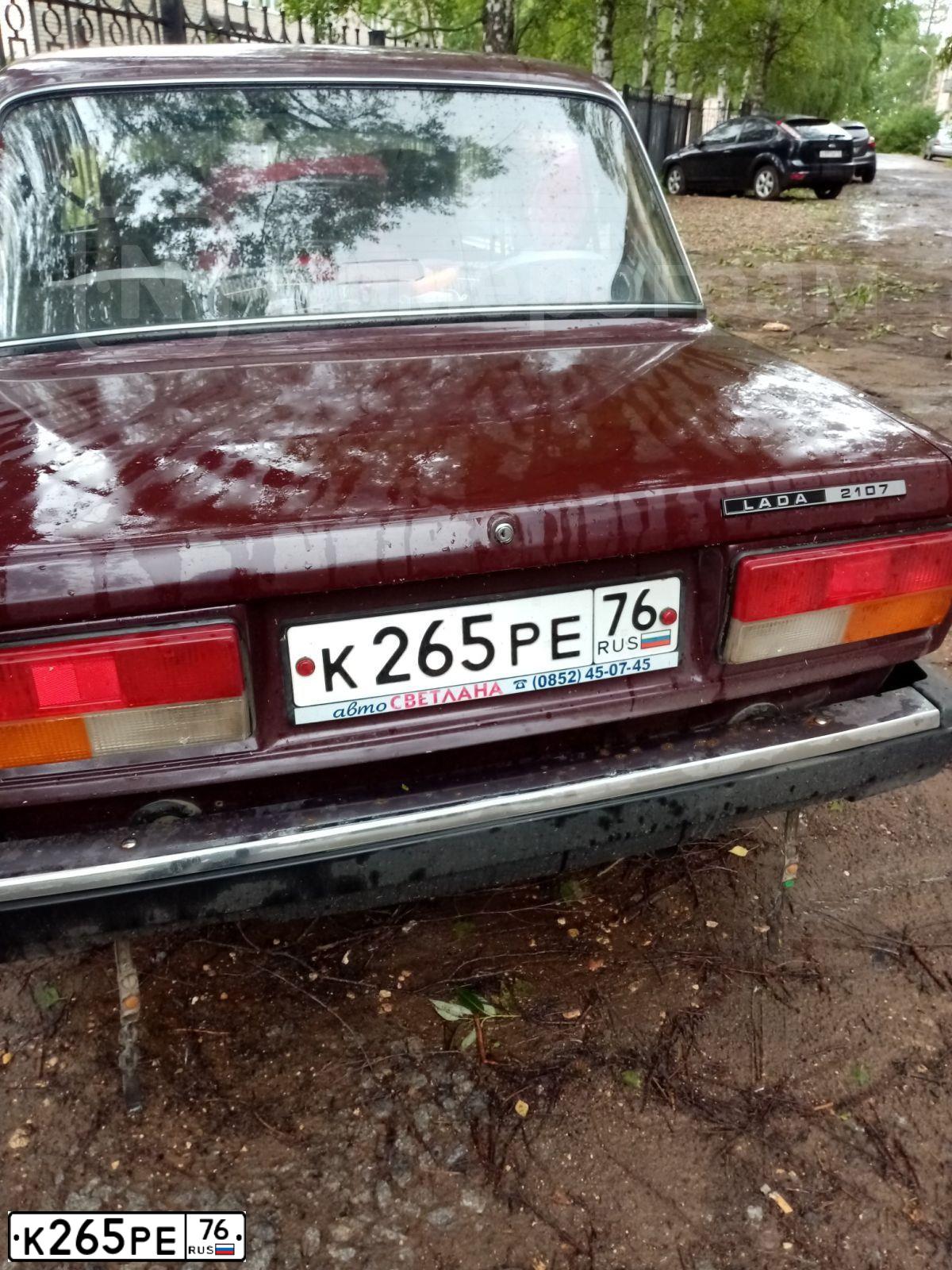 Фото автомобиля LADA 2107, 2006 — госномер К265РЕ76. Цвет: ВИШНЕВЫЙ