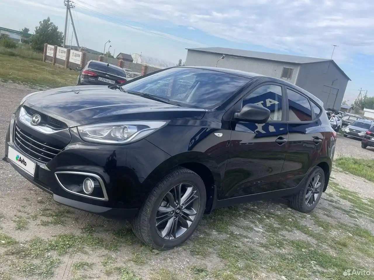 Фото автомобиля KIA CERATO, 2018 — госномер С220НО72. Цвет: ЧЕРНЫЙ