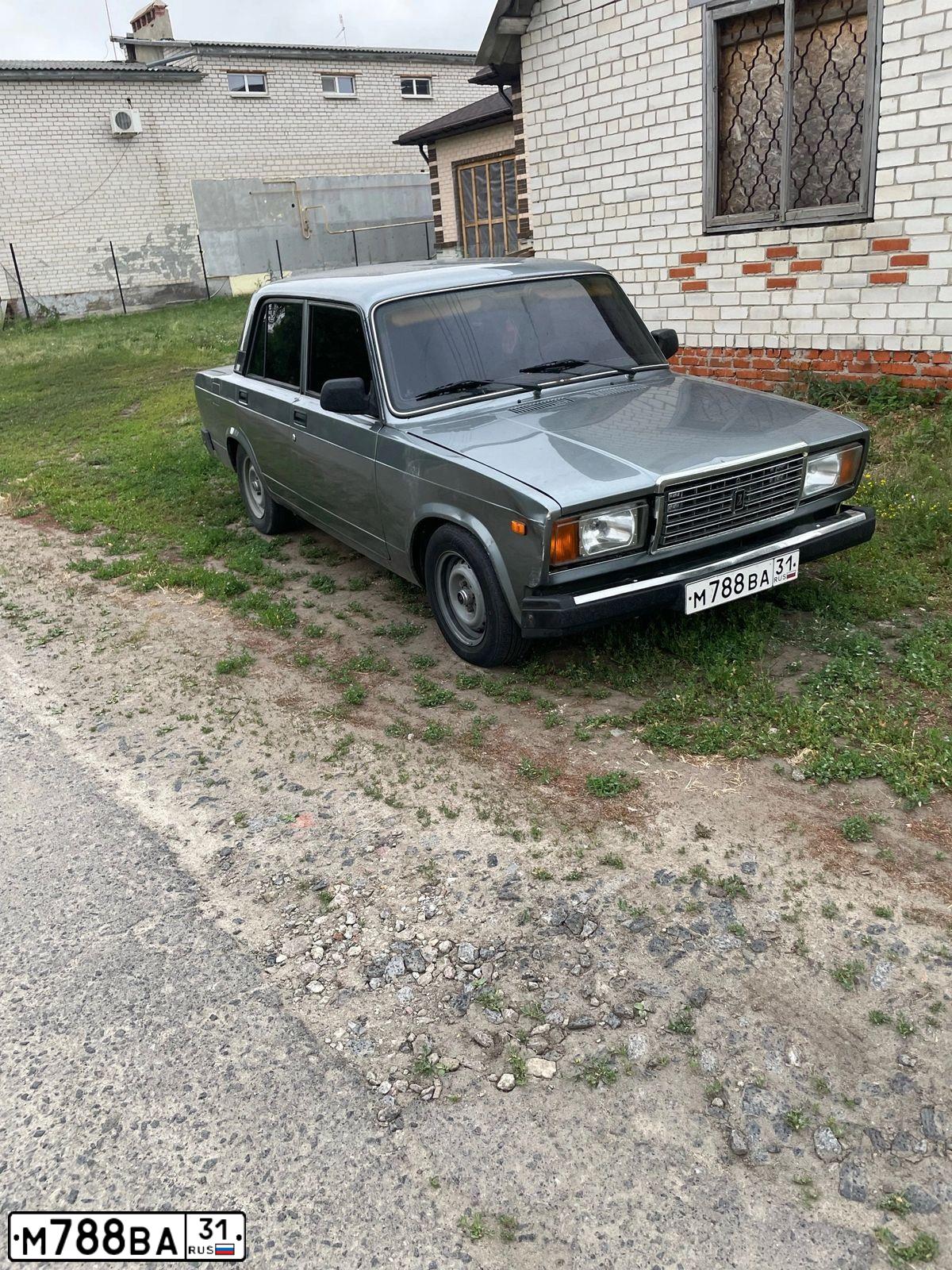 Фото автомобиля LADA 2107, 2010 — госномер М375КР95. Цвет: СРЕДНИЙ СЕРО-ЗЕЛЕНЫЙ МЕТАЛЛ