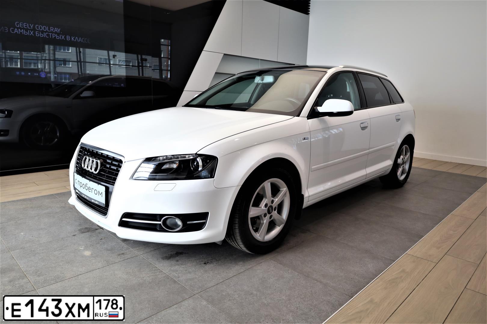 Фото автомобиля SKODA OCTAVIA, 2009 — госномер А676РМ51. Цвет: СЕРЕБРИСТЫЙ
