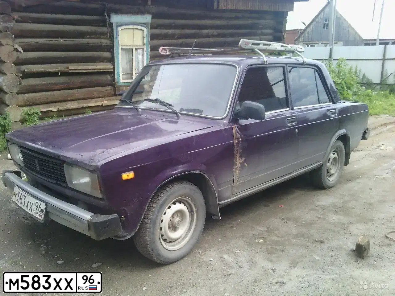Фото автомобиля FORD FOCUS, 2008 — госномер М583ХХ96. Цвет: ФИОЛЕТОВЫЙ