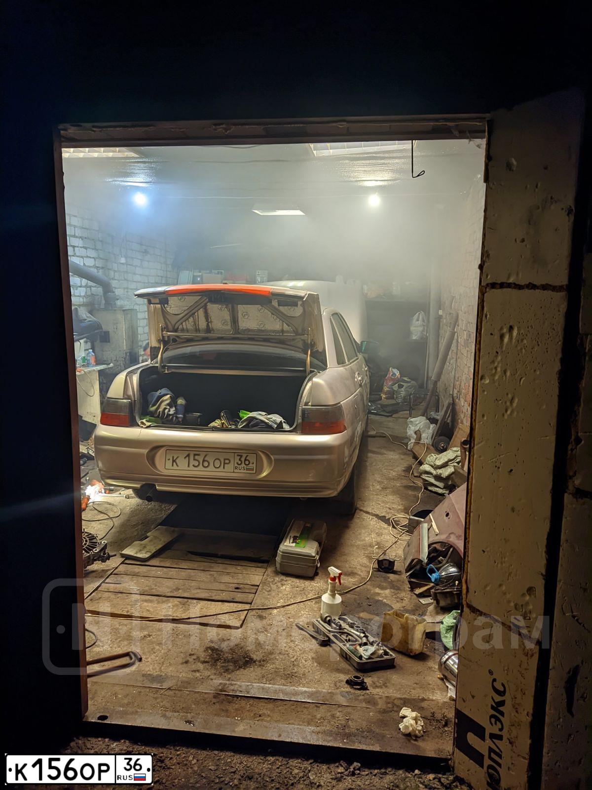 Фото автомобиля LADA 2110, 2007 — госномер К156ОР36. Цвет: БЕЖЕВЫЙ