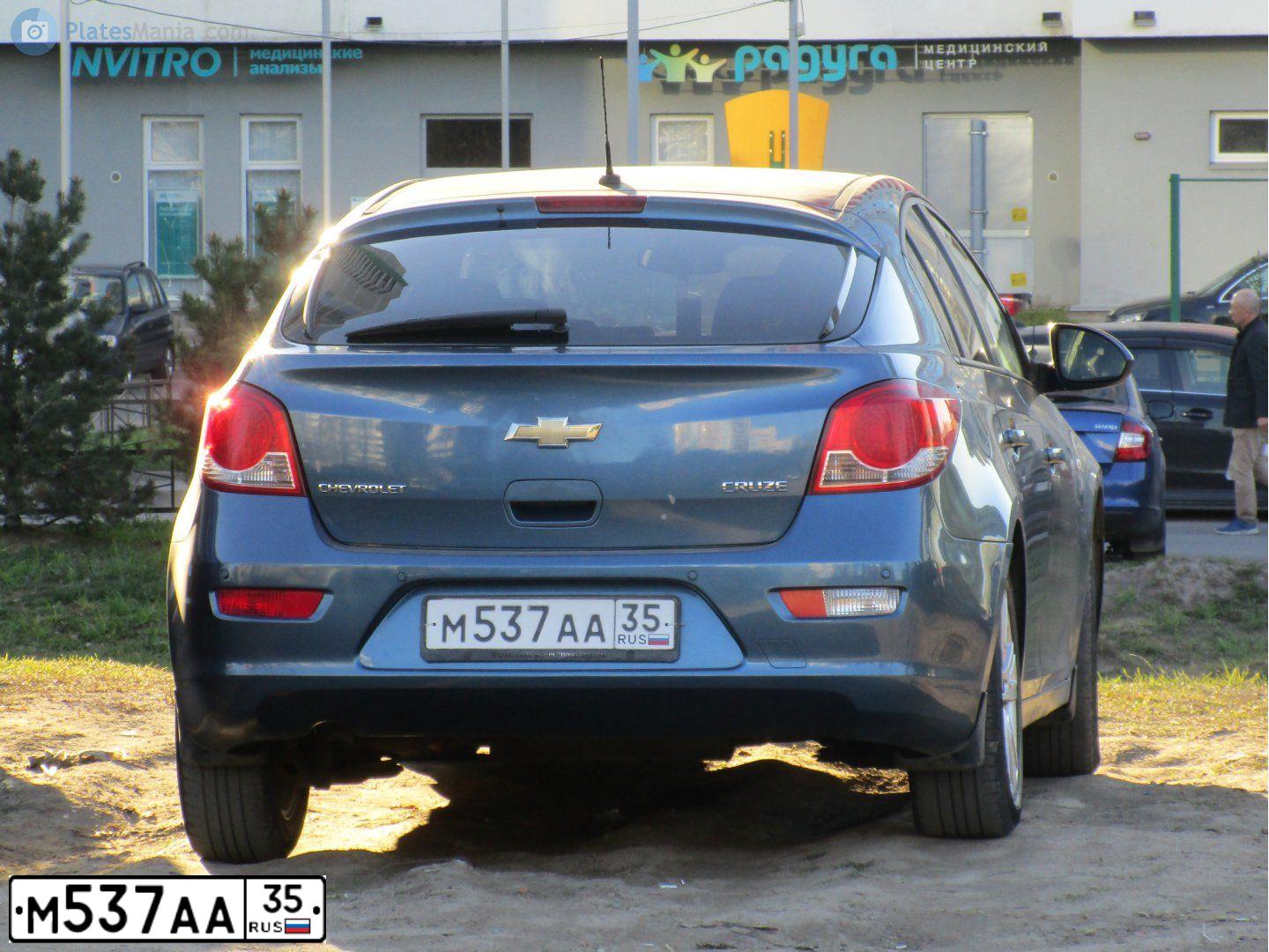 Фото автомобиля CHEVROLET CRUZE, 2013 — госномер М537АА35. Цвет: СИНИЙ МЕТАЛЛИК