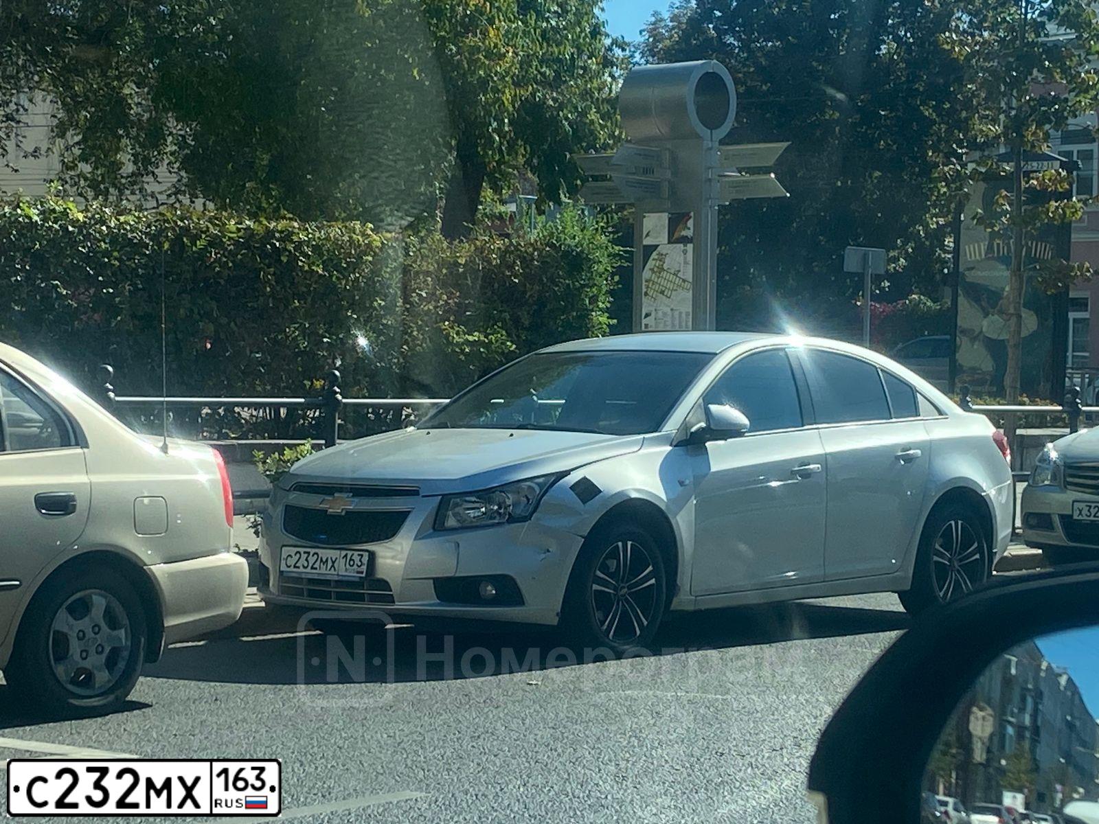 Фото автомобиля CHEVROLET CRUZE, 2012 — госномер С232МХ163. Цвет: СЕРЕБРИСТЫЙ МЕТАЛЛИК