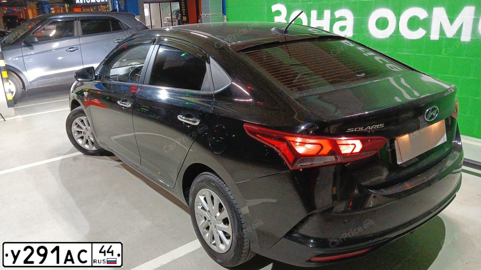 Фото автомобиля HYUNDAI SOLARIS, 2020 — госномер О767РЕ196. Цвет: ЧЕРНЫЙ