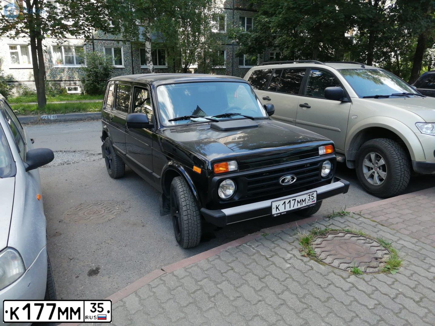 Фото автомобиля LADA LARGUS, 2019 — госномер К177ММ35. Цвет: СЕРО-БЕЖЕВЫЙ