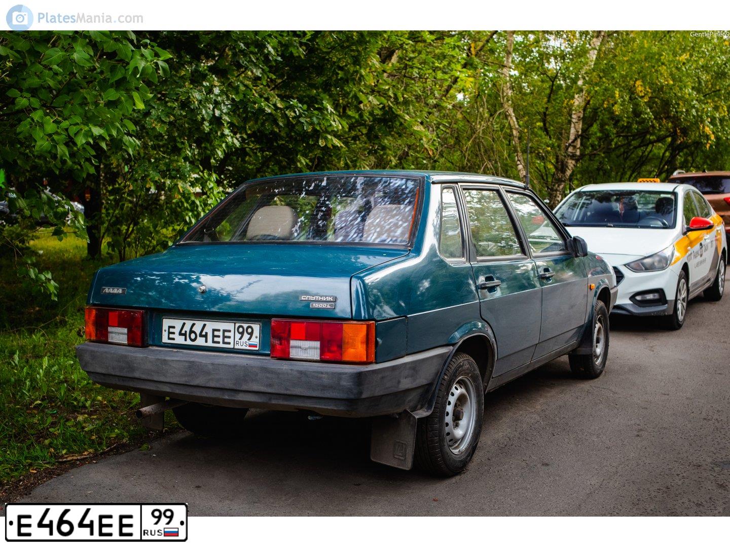 Фото автомобиля LADA 2109 SAMARA, 1999 — госномер Е464ЕЕ99. Цвет: ЗЕЛЕНЫЙ