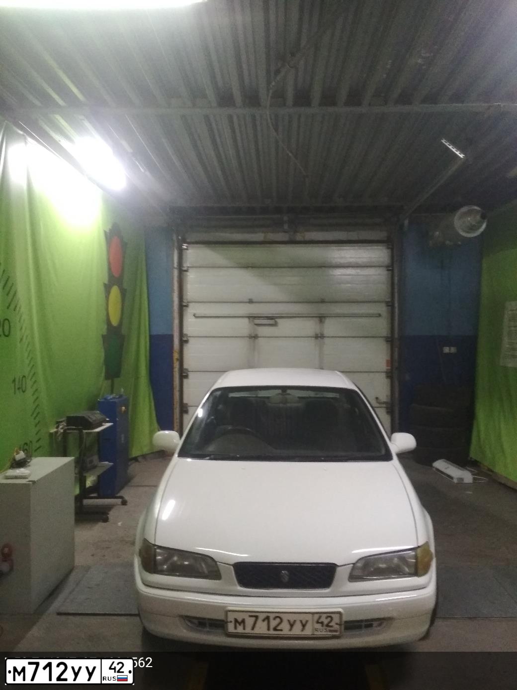 Фото автомобиля TOYOTA SPRINTER, 1995 — госномер М712УУ42