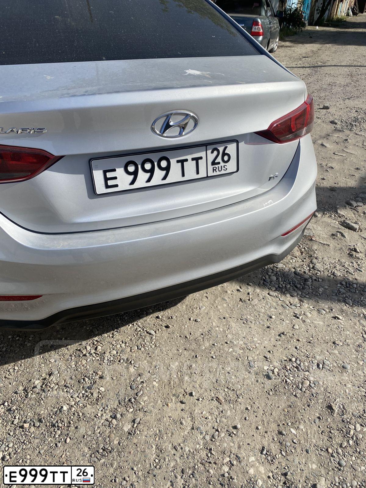 Фото автомобиля LADA 2106, 2000 — госномер Е999ТТ26. Цвет: СЕРЕБР.ТЕМНО-КРАСНЫЙ