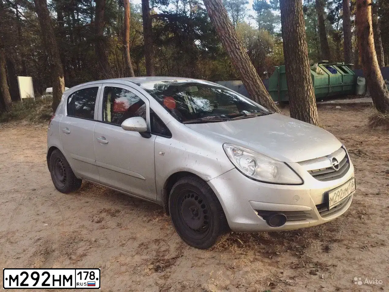 Фото автомобиля OPEL CORSA, 2007 — госномер О500АН29. Цвет: СВЕТЛО-СЕРЫЙ