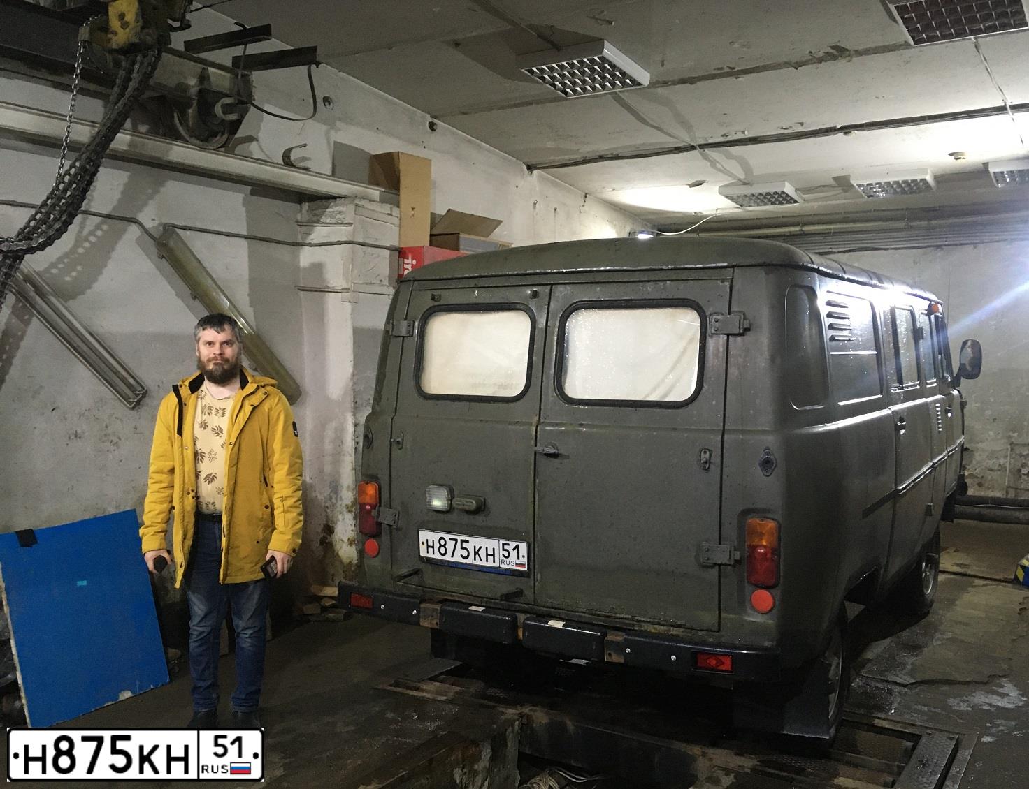 Фото автомобиля UAZ 3741, 2002 — госномер Н875КН51. Цвет: ЗЕЛЕНЫЙ