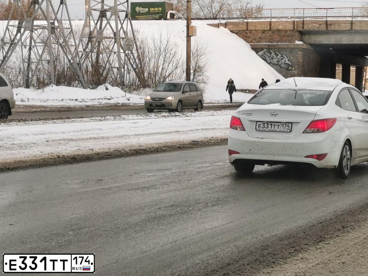 Фото автомобиля HYUNDAI SOLARIS, 2016 — госномер Е331ТТ174. Цвет: Белый