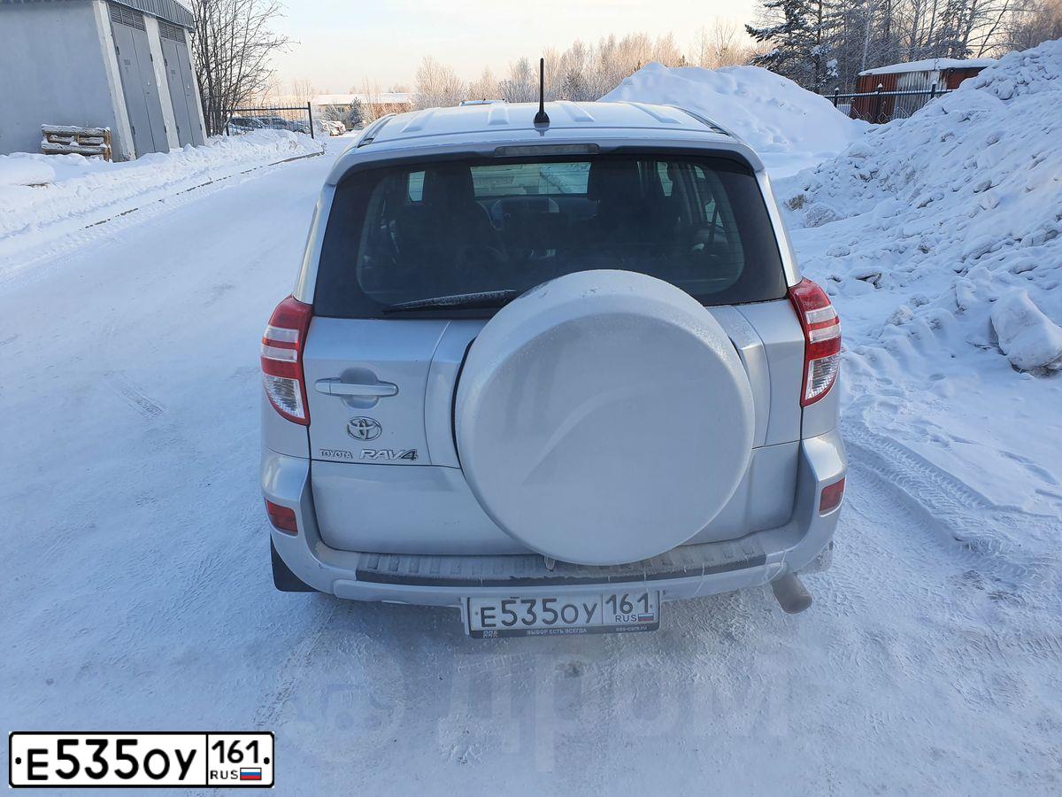 Фото автомобиля TOYOTA RAV4, 2012 — госномер Е535ОУ161. Цвет: СЕРЕБРИСТЫЙ