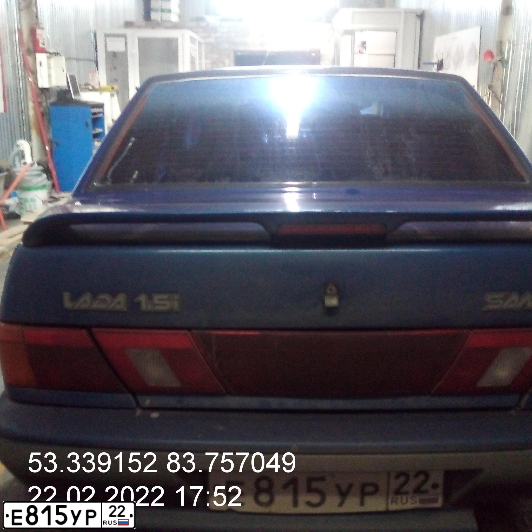Фото автомобиля LADA 2115 SAMARA, 2004 — госномер А480ВО96. Цвет: СЕРЕБРИСТЫЙ ЯРКО-СИНИЙ