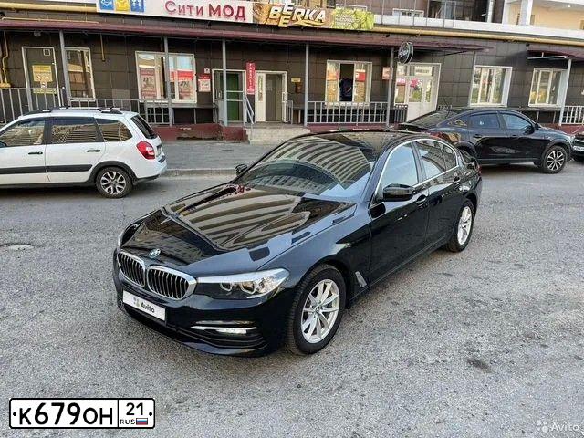 Фото автомобиля BMW SERIE 5, 2019 — госномер В008КМ21. Цвет: ЧЕРНЫЙ