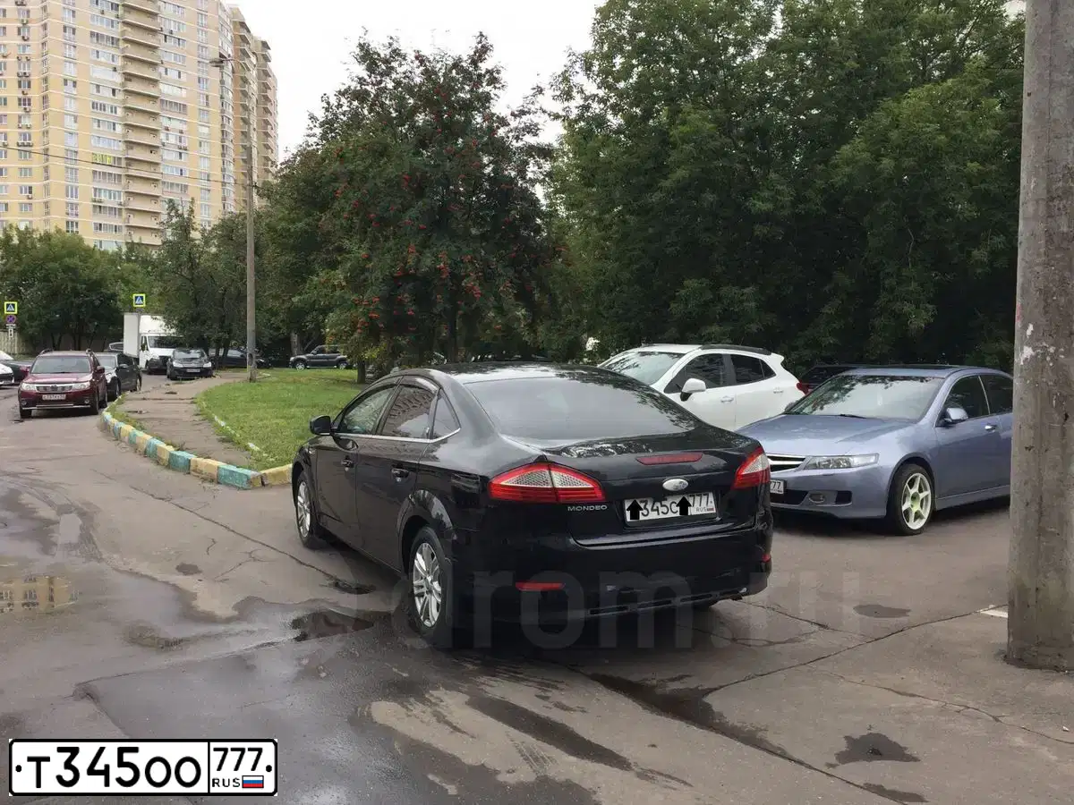 Фото автомобиля MERCEDES G-KLASSE, 2017 — госномер Т345ОО777. Цвет: ЧЕРНЫЙ