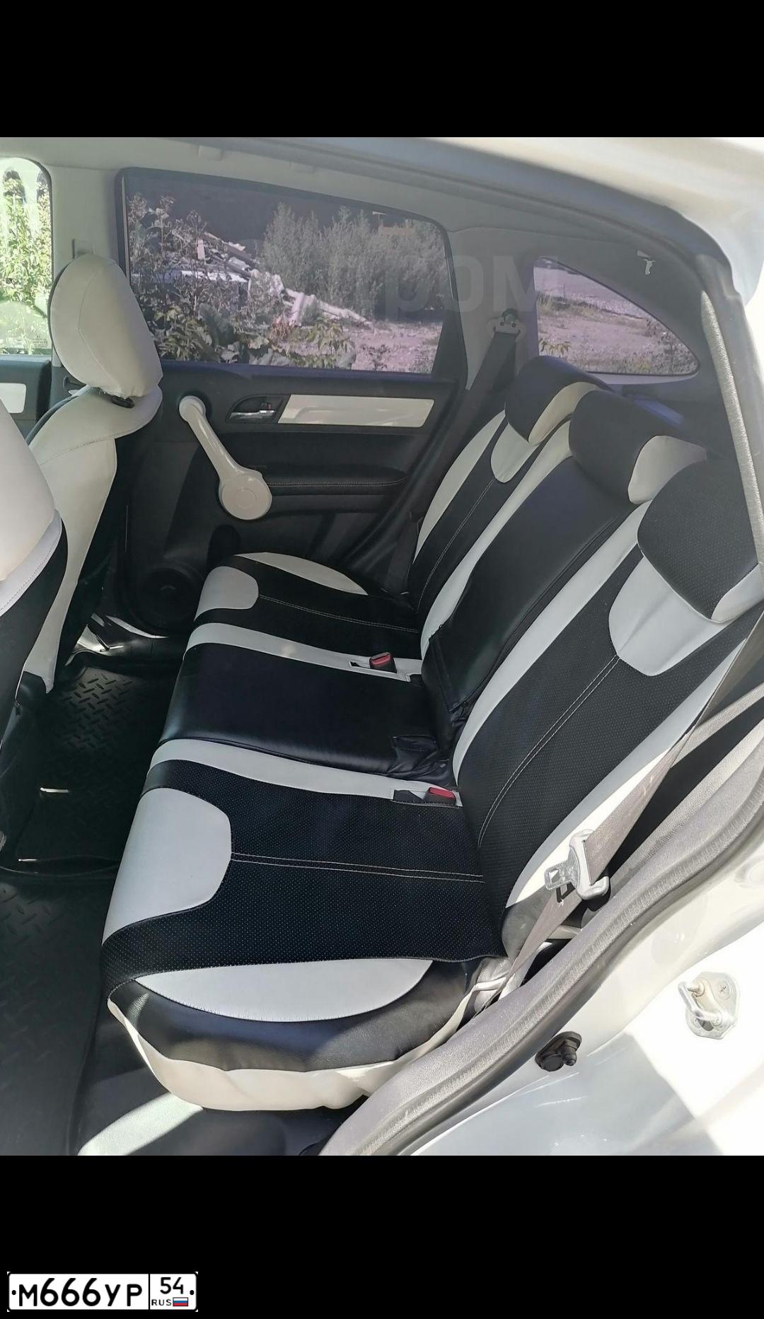 Фото автомобиля HONDA CR-V, 2008 — госномер М666УР54. Цвет: Белый