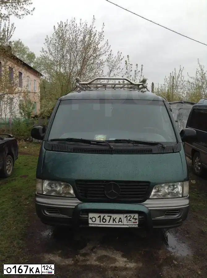 Фото автомобиля SSANGYONG ISTANA, 1997 — госномер О167КА124. Цвет: ЗЕЛЕНЫЙ