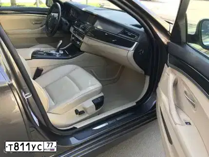 Фото автомобиля BMW SERIE 5, 2013 — госномер А314СР750. Цвет: Коричневый