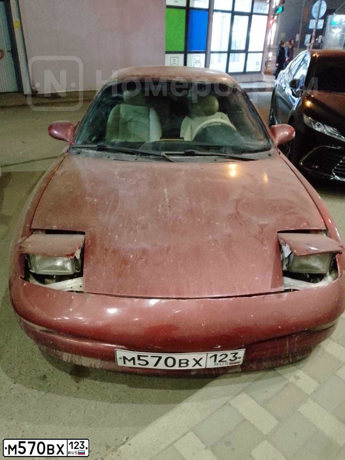 Фото автомобиля FORD PROBE, 1993 — госномер Р407МВ126. Цвет: КРАСНЫЙ
