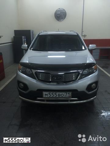 Фото автомобиля KIA SORENTO, 2011 — госномер М555ВО71. Цвет: СЕРЕБРИСТЫЙ
