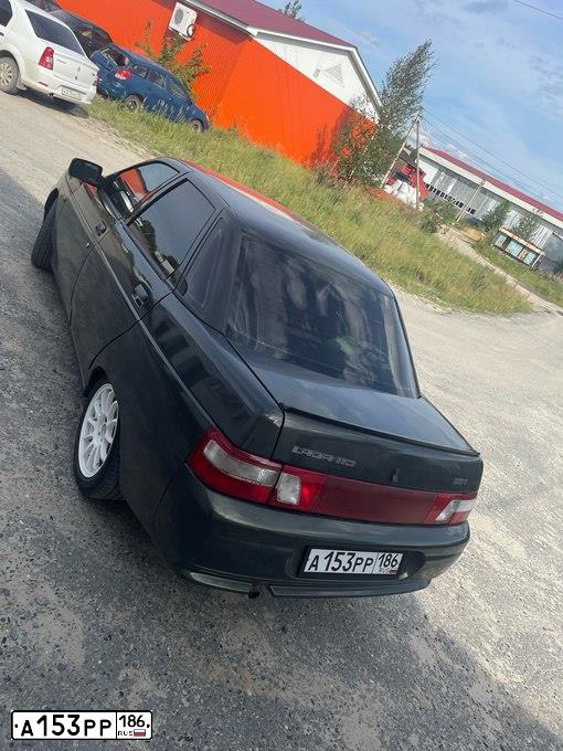 Фото автомобиля LADA 2170 PRIORA, 2007 — госномер Е548СВ196. Цвет: СЕРО-СИНЕ-ЗЕЛЕНЫЙ