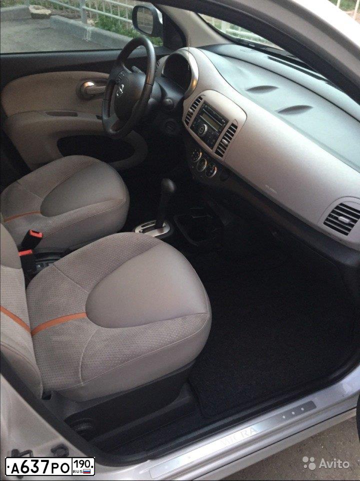 Фото автомобиля RENAULT LOGAN, 2011 — госномер О201МЕ32. Цвет: Красный