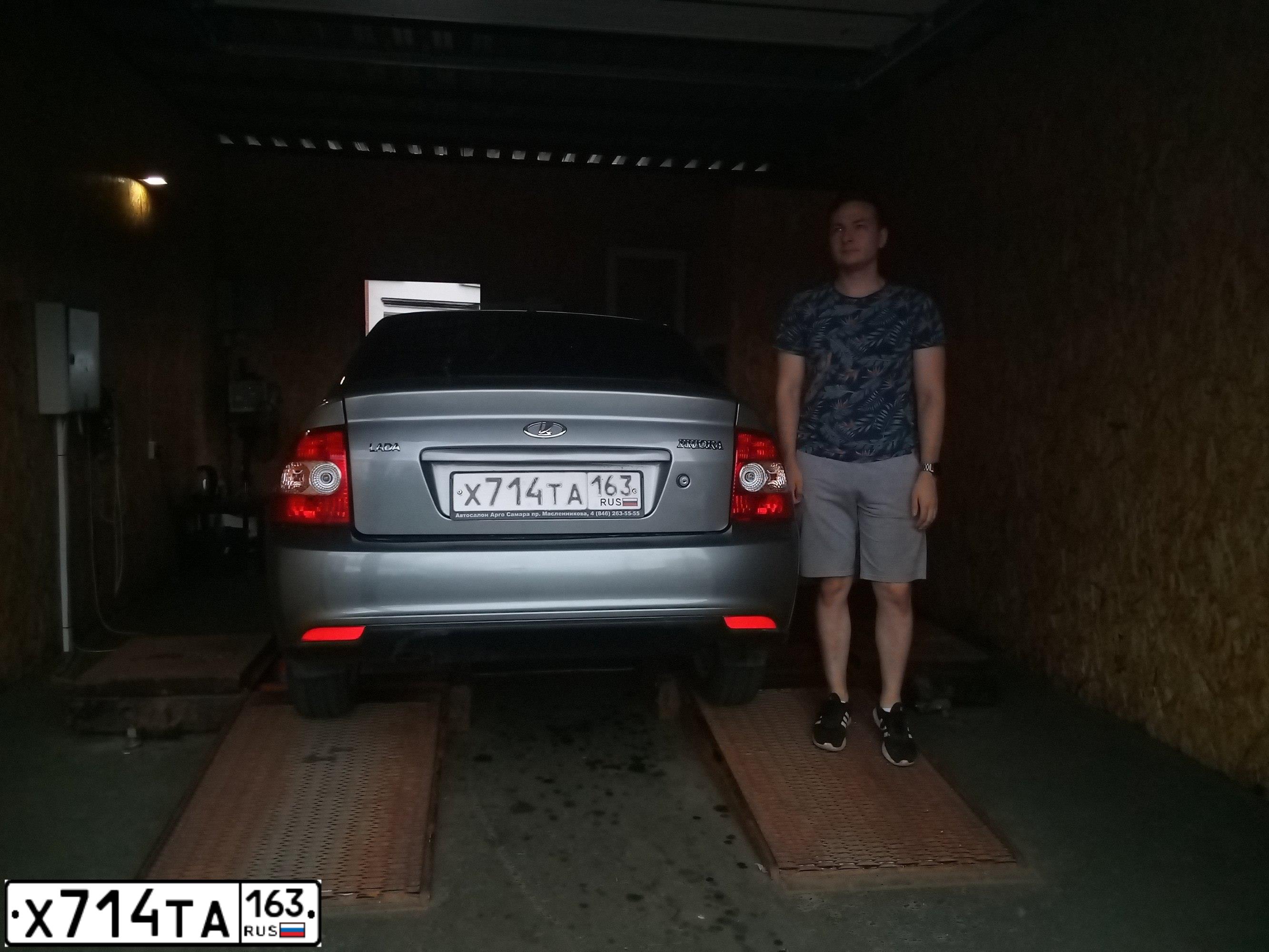 Фото автомобиля LADA 2172 PRIORA, 2011 — госномер Т503АК58. Цвет: СРЕД СЕР -ЗЕЛЕН МЕТ