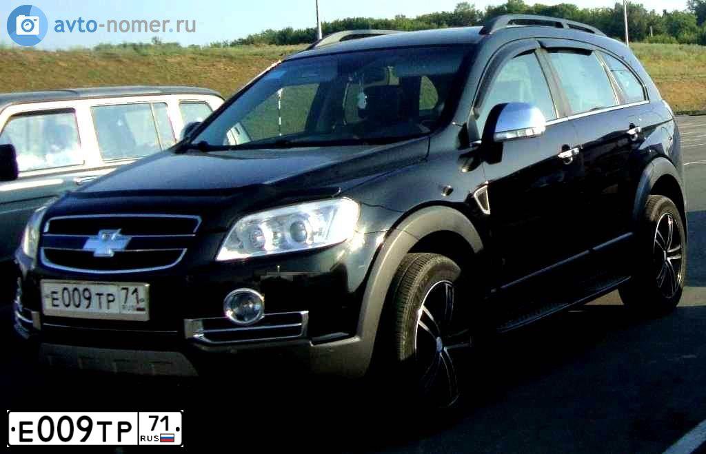 Фото автомобиля CHEVROLET CAPTIVA, 2008 — госномер А761РХ777. Цвет: ЧЕРНЫЙ