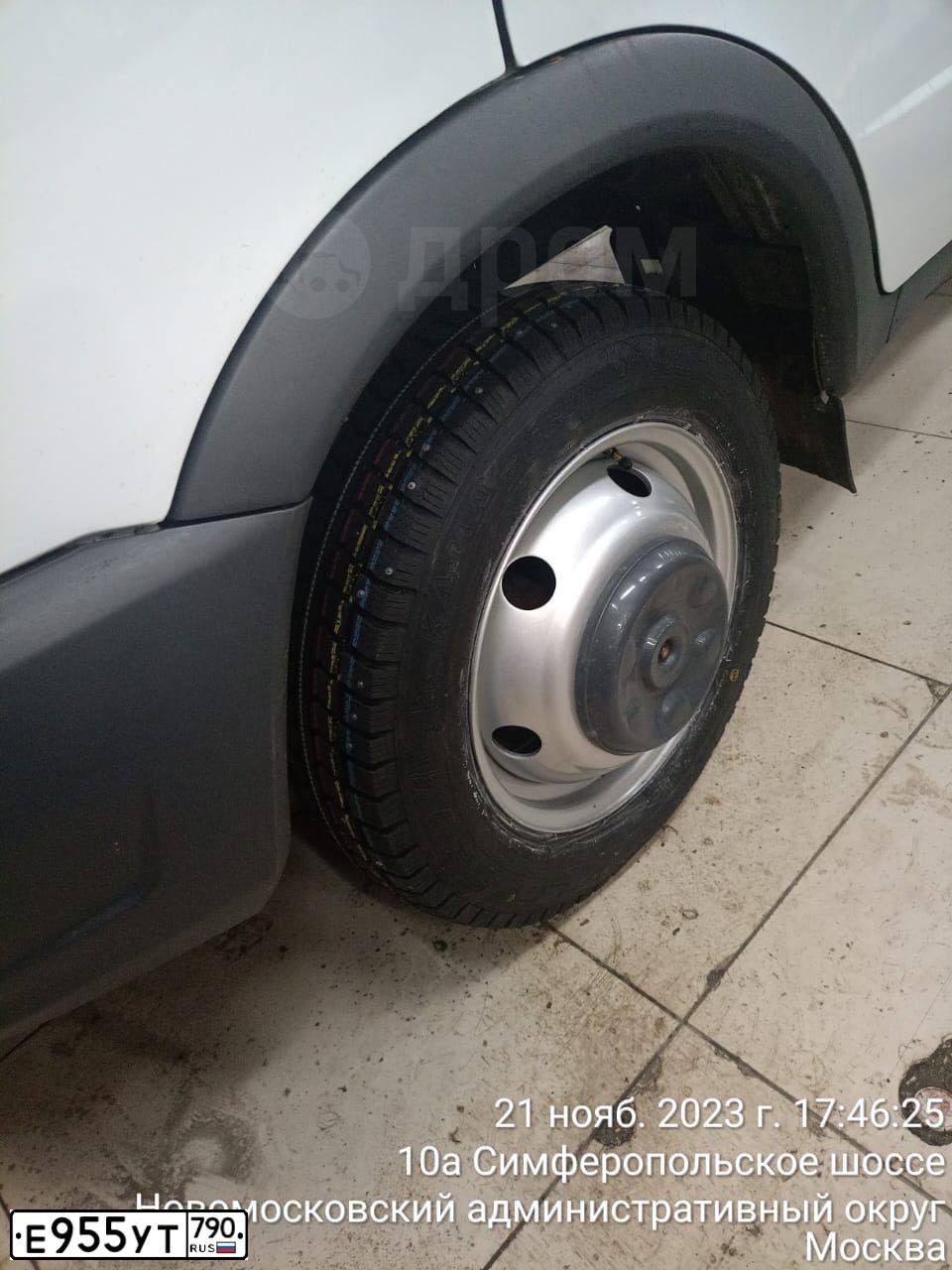 Фото автомобиля GAZ 3302 GAZEL, 2012 — госномер Н451РС797. Цвет: Белый