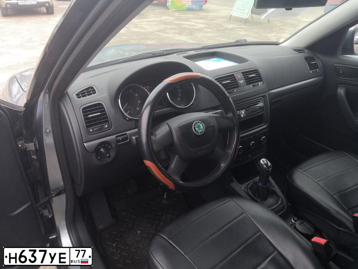 Фото автомобиля SKODA FELICIA, 1997 — госномер О959УЕ90. Цвет: синий