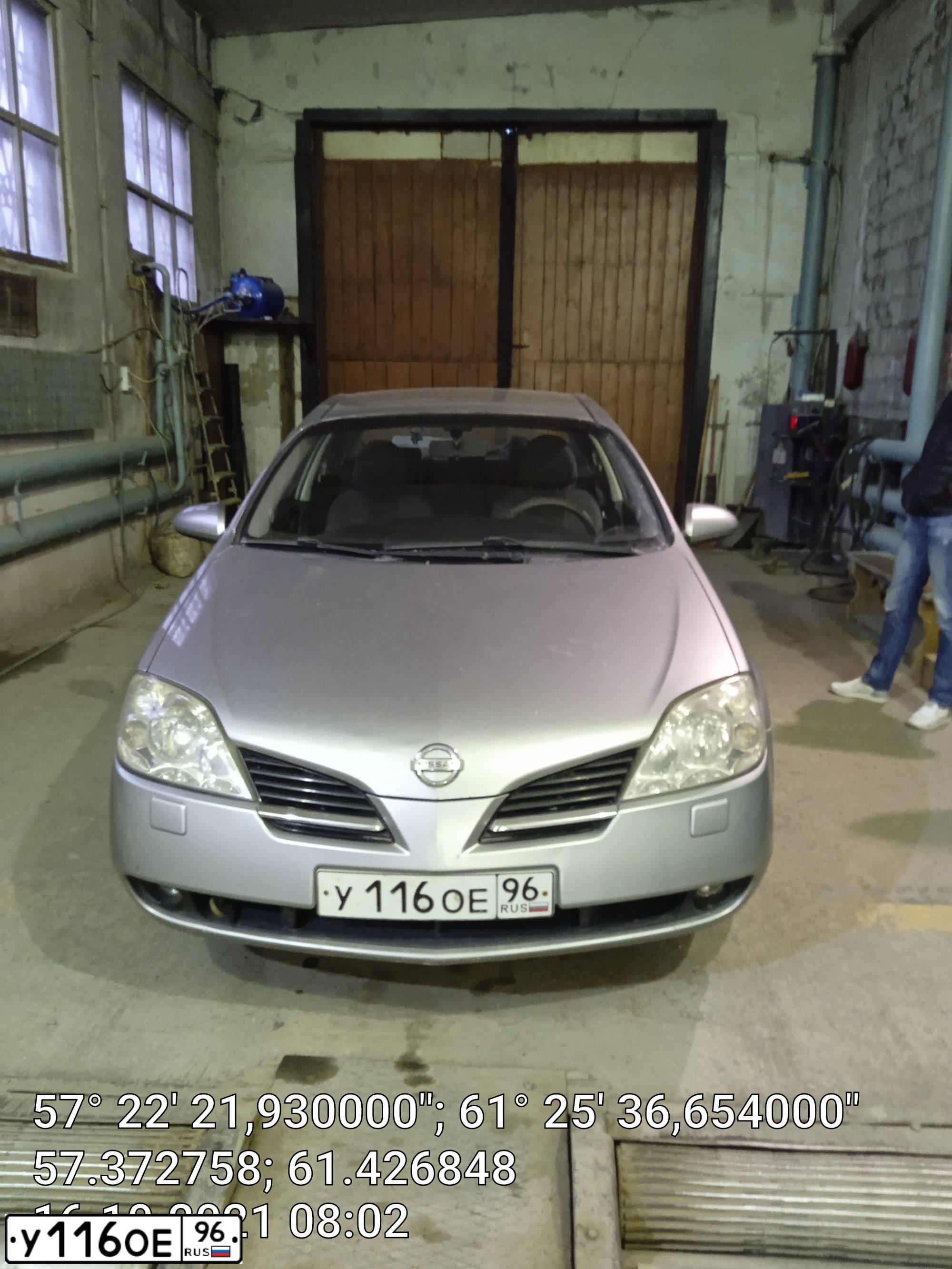 Фото автомобиля NISSAN PRIMERA, 2005 — госномер У116ОЕ96. Цвет: СВЕТЛО-СЕРЫЙ