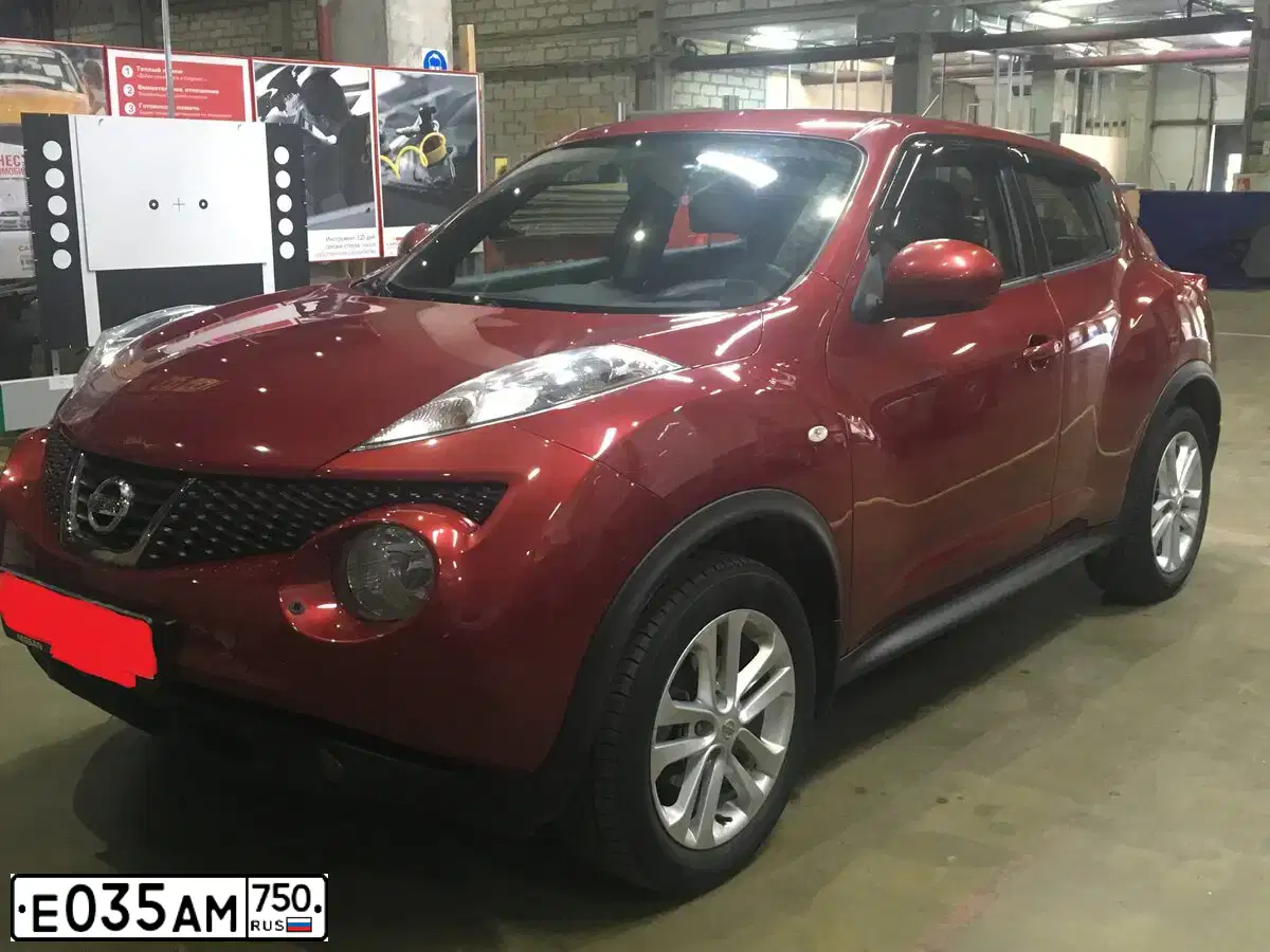 Фото автомобиля NISSAN JUKE, 2014 — госномер Е316ТК69. Цвет: КРАСНЫЙ